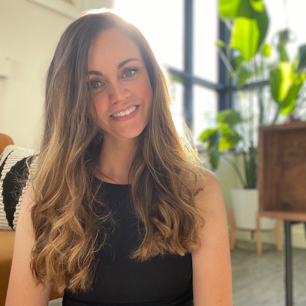 Meet your Posher, Lauren